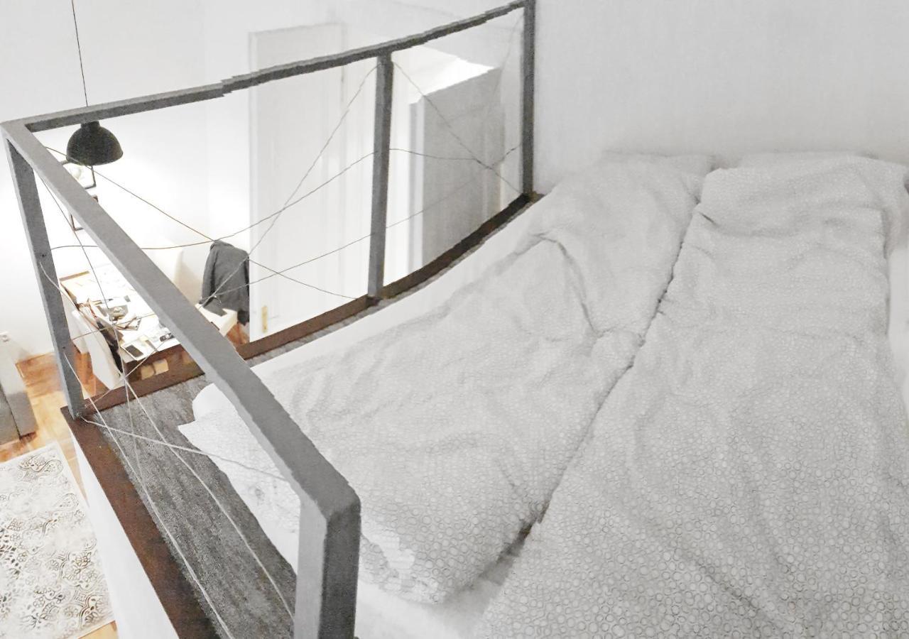 Luxury New With Gallery At Dob Street Nearby Gozsdu Court Apartman
